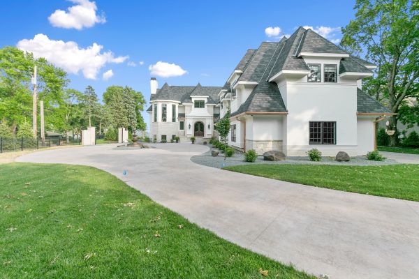 Cost of Concrete Driveway Installation in Tinley Park