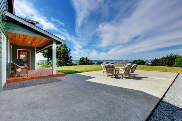 Cost of Backyard Concreting in Tinley Park