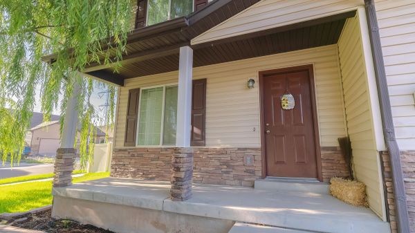 Cost of Concrete Porch Installation in Tinley Park