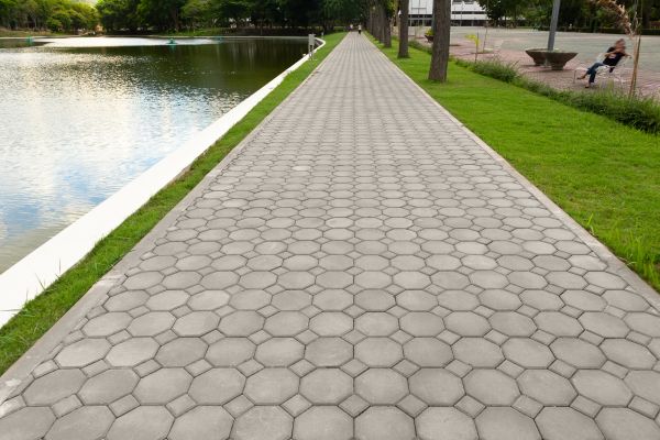 Cost of Paved Pathway Service in Tinley Park