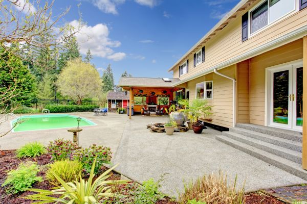 Cost of Pool Area Concreting in Tinley Park