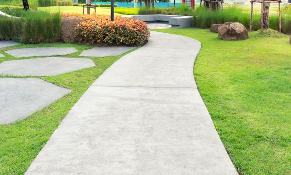 Cost of Concrete Sidewalk Installation in Tinley Park